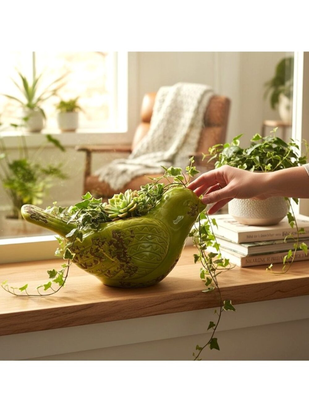 Green Ceramic Bird Planter For Succulents With Vintage-Style Finish & Textured D